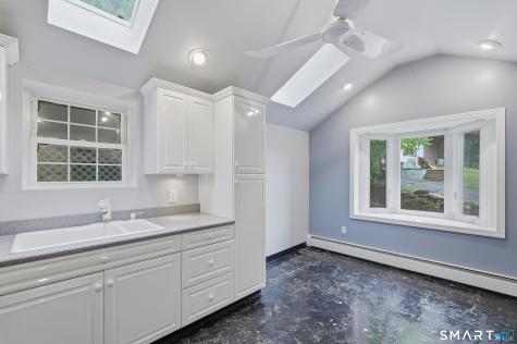 281 East Street Wolcott CT 06716