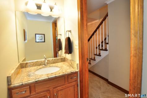32 Tall Timbers Drive Farmington CT 06032