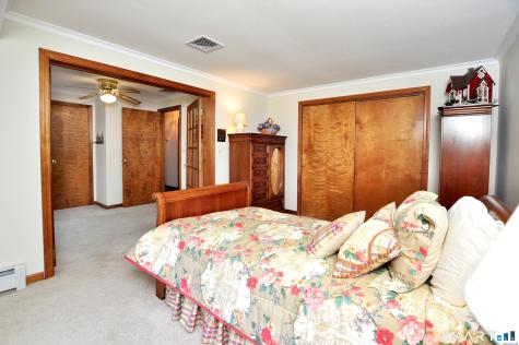 32 Tall Timbers Drive Farmington CT 06032