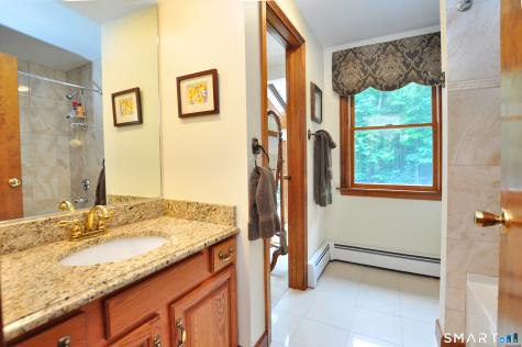 32 Tall Timbers Drive Farmington CT 06032