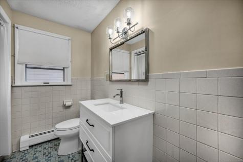 24 Iron Gate Lane Cromwell CT 06416