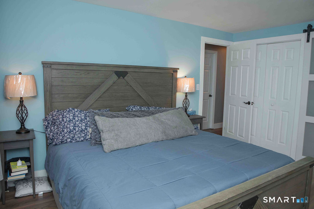 27 Old Skinner Street East Hampton CT 06424