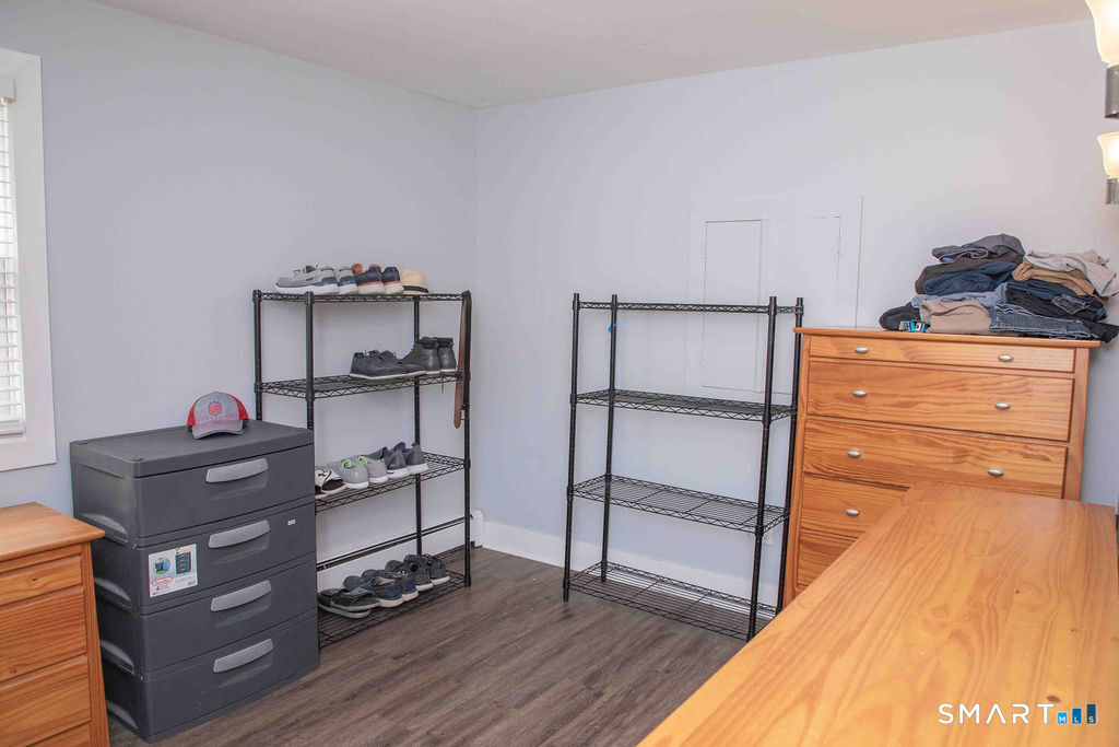 27 Old Skinner Street East Hampton CT 06424