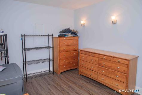 27 Old Skinner Street East Hampton CT 06424