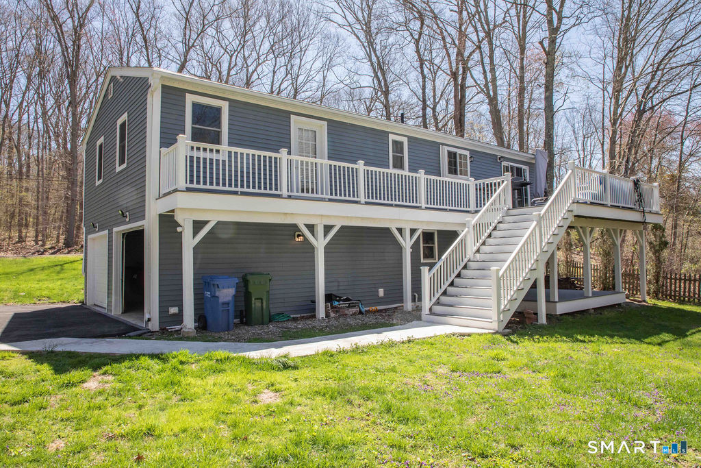 27 Old Skinner Street East Hampton CT 06424