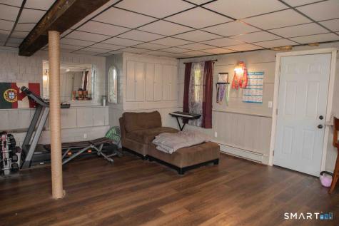 27 Old Skinner Street East Hampton CT 06424