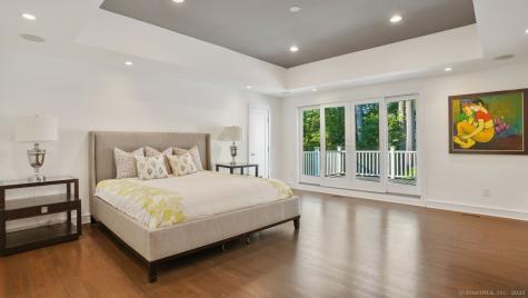 6 Nutcracker Lane Westport CT 06880