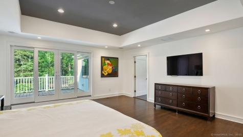 6 Nutcracker Lane Westport CT 06880