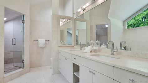 6 Nutcracker Lane Westport CT 06880