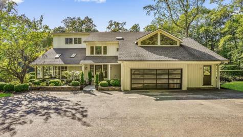 6 Nutcracker Lane Westport CT 06880