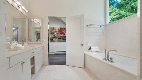 6 Nutcracker Lane Westport CT 06880