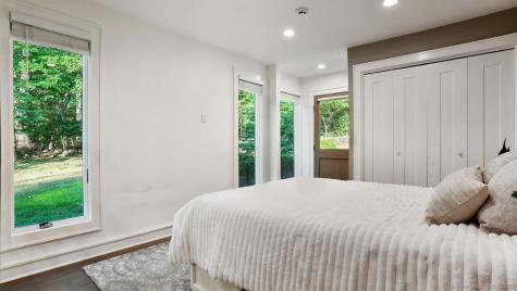 6 Nutcracker Lane Westport CT 06880