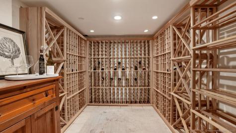 6 Nutcracker Lane Westport CT 06880