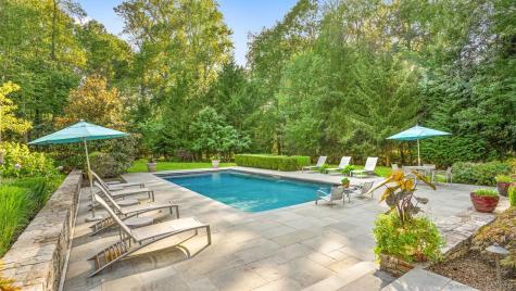 6 Nutcracker Lane Westport CT 06880