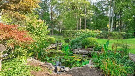 6 Nutcracker Lane Westport CT 06880