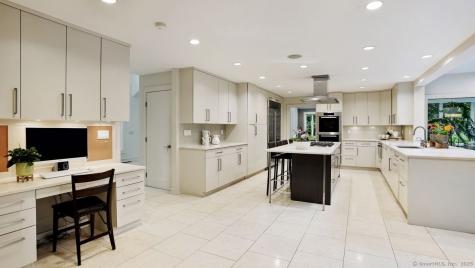 6 Nutcracker Lane Westport CT 06880