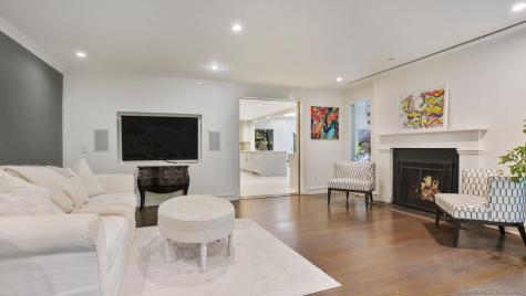 6 Nutcracker Lane Westport CT 06880