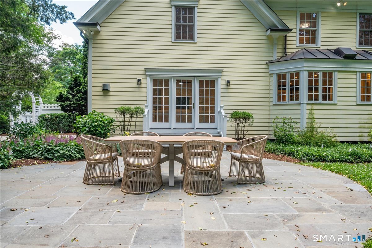 27 Woody Lane Westport CT 06880