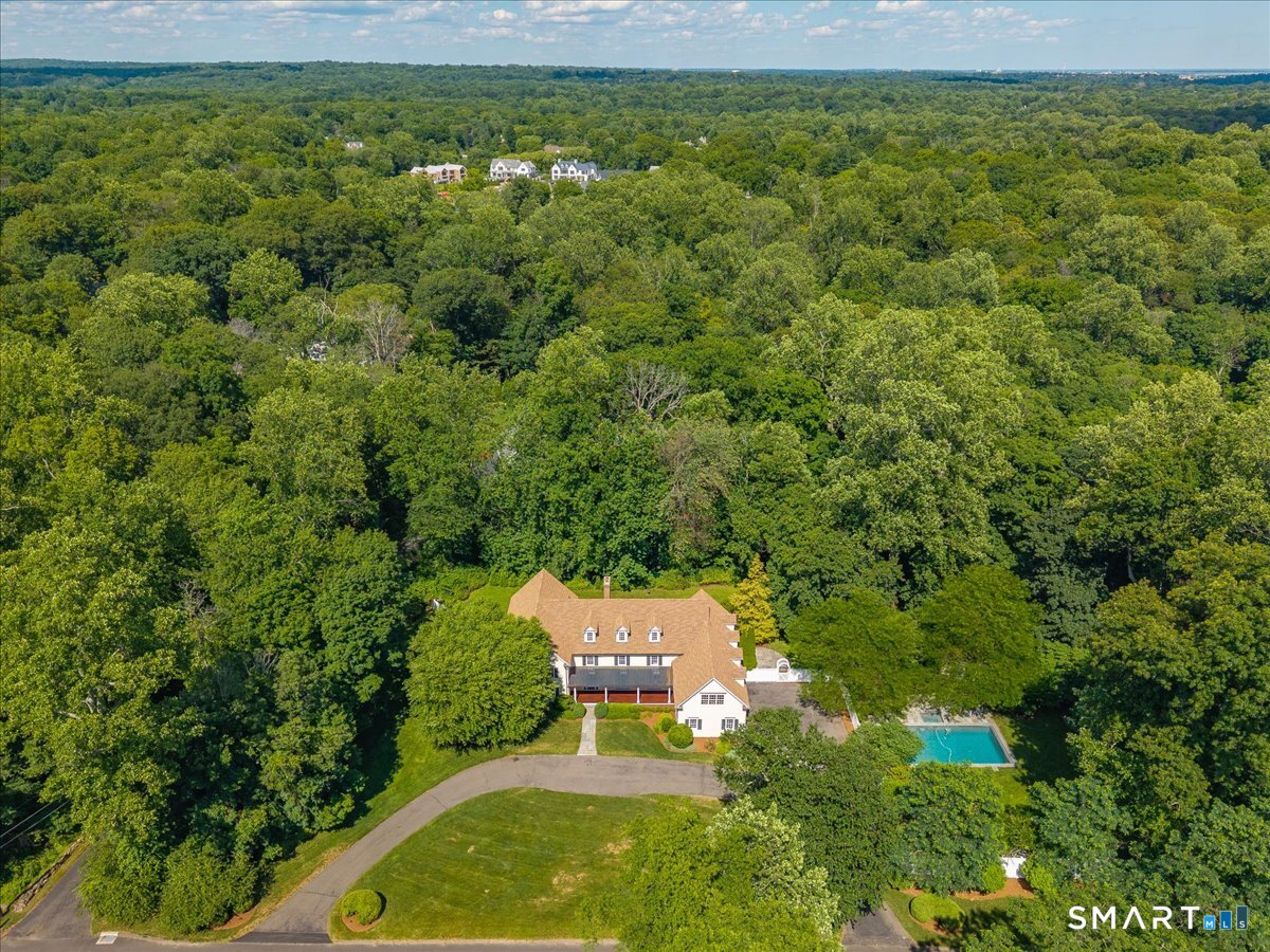 27 Woody Lane Westport CT 06880
