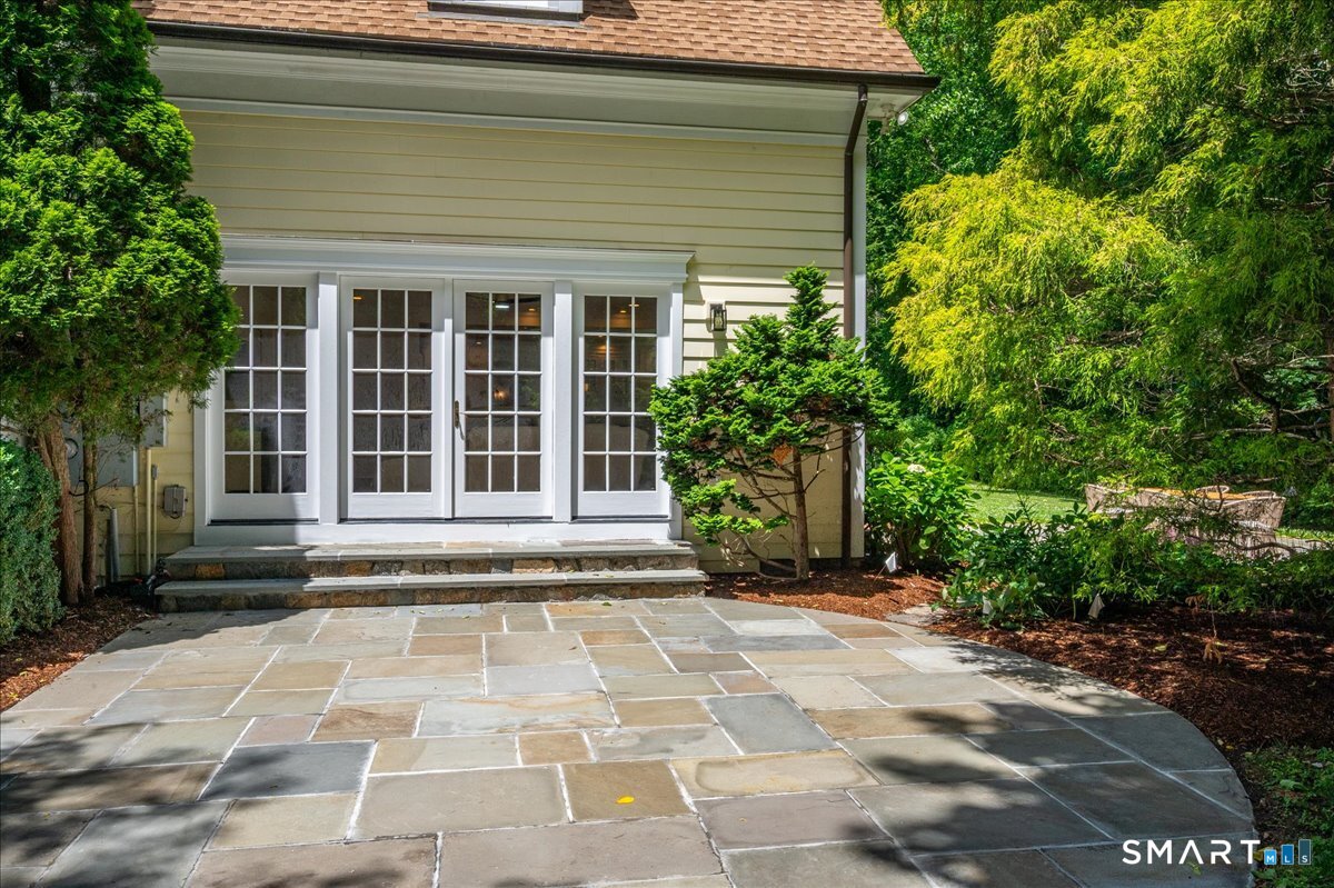 27 Woody Lane Westport CT 06880