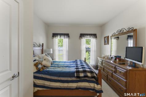 567 Inverness Court Oxford CT 06478