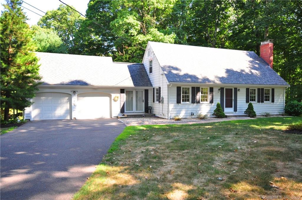 33 Candlewood Lane Avon CT 06001