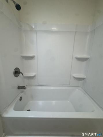 87 Gallivan Lane Montville CT 06382