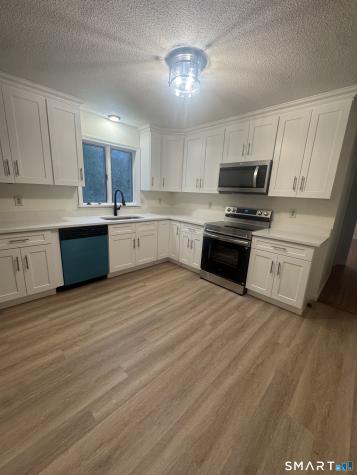 87 Gallivan Lane Montville CT 06382