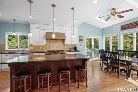 12 Island Hill Avenue Ridgefield CT 06877
