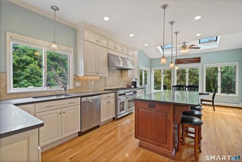 12 Island Hill Avenue Ridgefield CT 06877