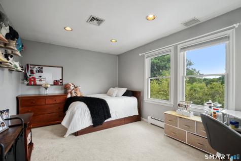 12 Island Hill Avenue Ridgefield CT 06877