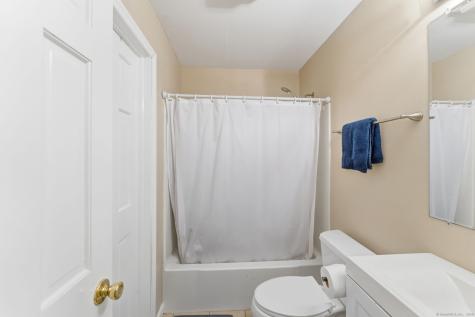 19 Desjardins Drive Montville CT 06382