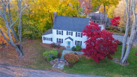 304 Homeland Street Fairfield CT 06825