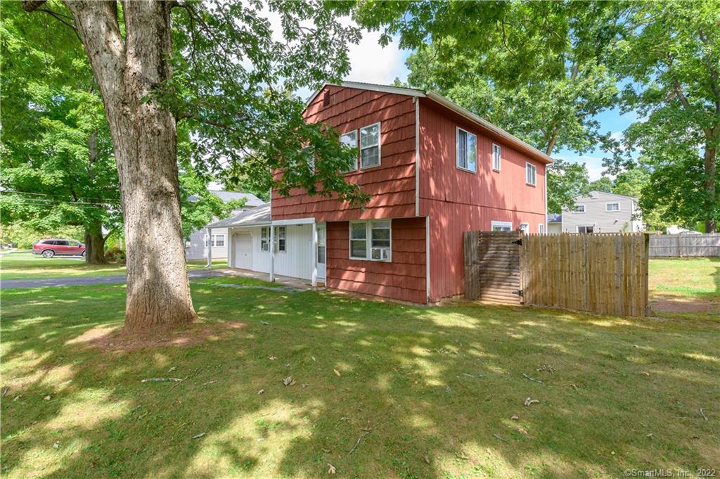 105 Flower Drive Hamden CT 06518