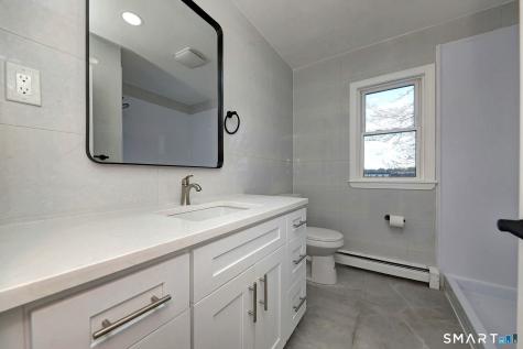 206 Bridgeview Place Stratford CT 06614
