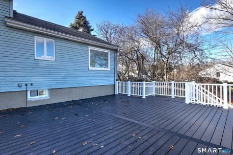 206 Bridgeview Place Stratford CT 06614