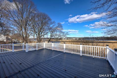 206 Bridgeview Place Stratford CT 06614