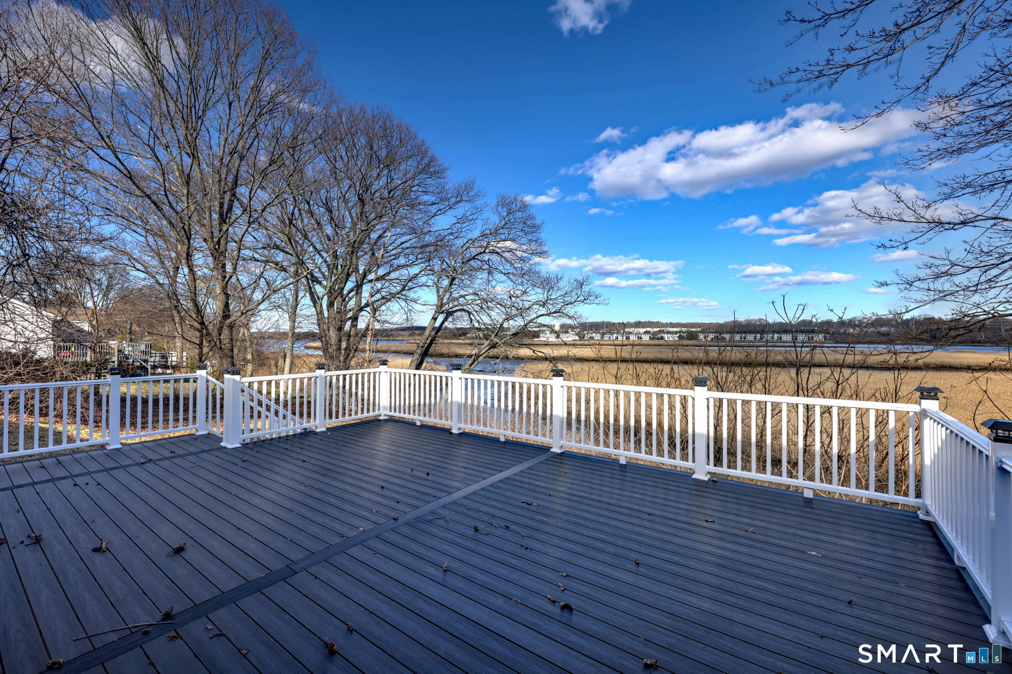 206 Bridgeview Place Stratford CT 06614