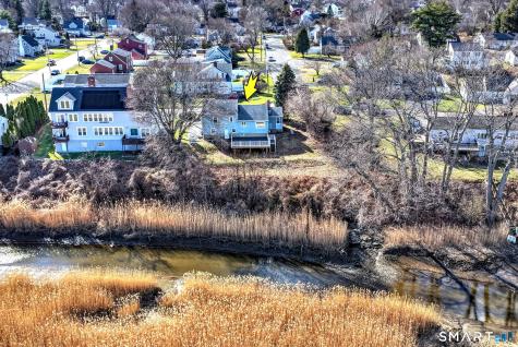 206 Bridgeview Place Stratford CT 06614