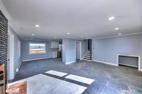 206 Bridgeview Place Stratford CT 06614