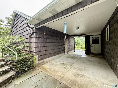 22 Southview Road New Fairfield CT 06812