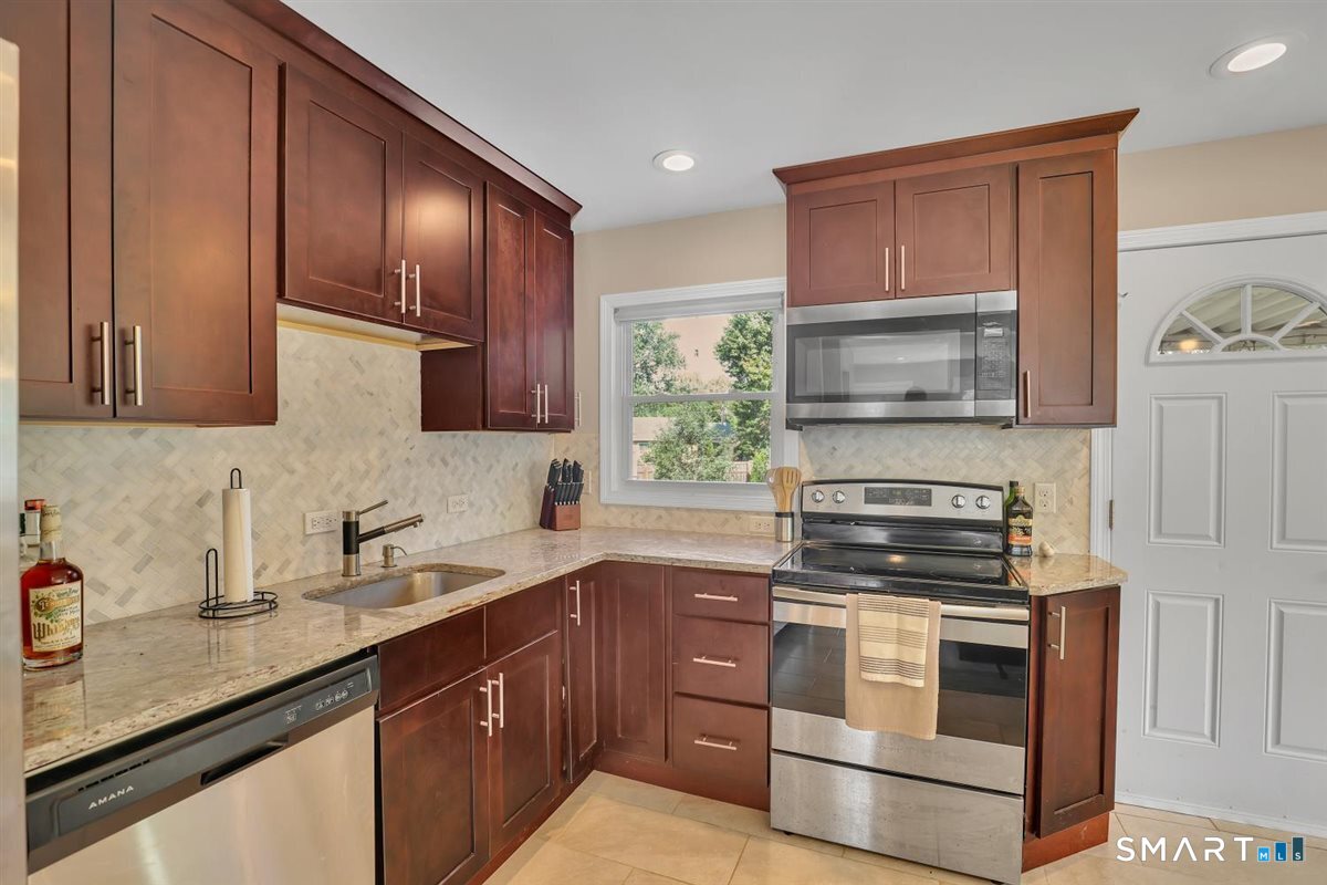 221 Monroe Street East Hartford CT 06118