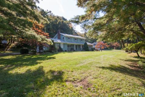 39 Hunters Ridge Road Shelton CT 06484