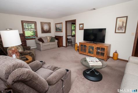 39 Hunters Ridge Road Shelton CT 06484