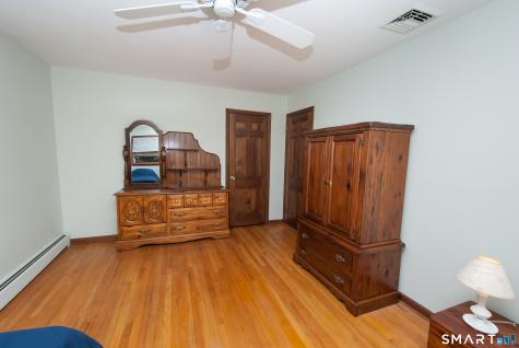 39 Hunters Ridge Road Shelton CT 06484