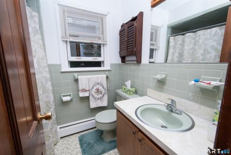 39 Hunters Ridge Road Shelton CT 06484