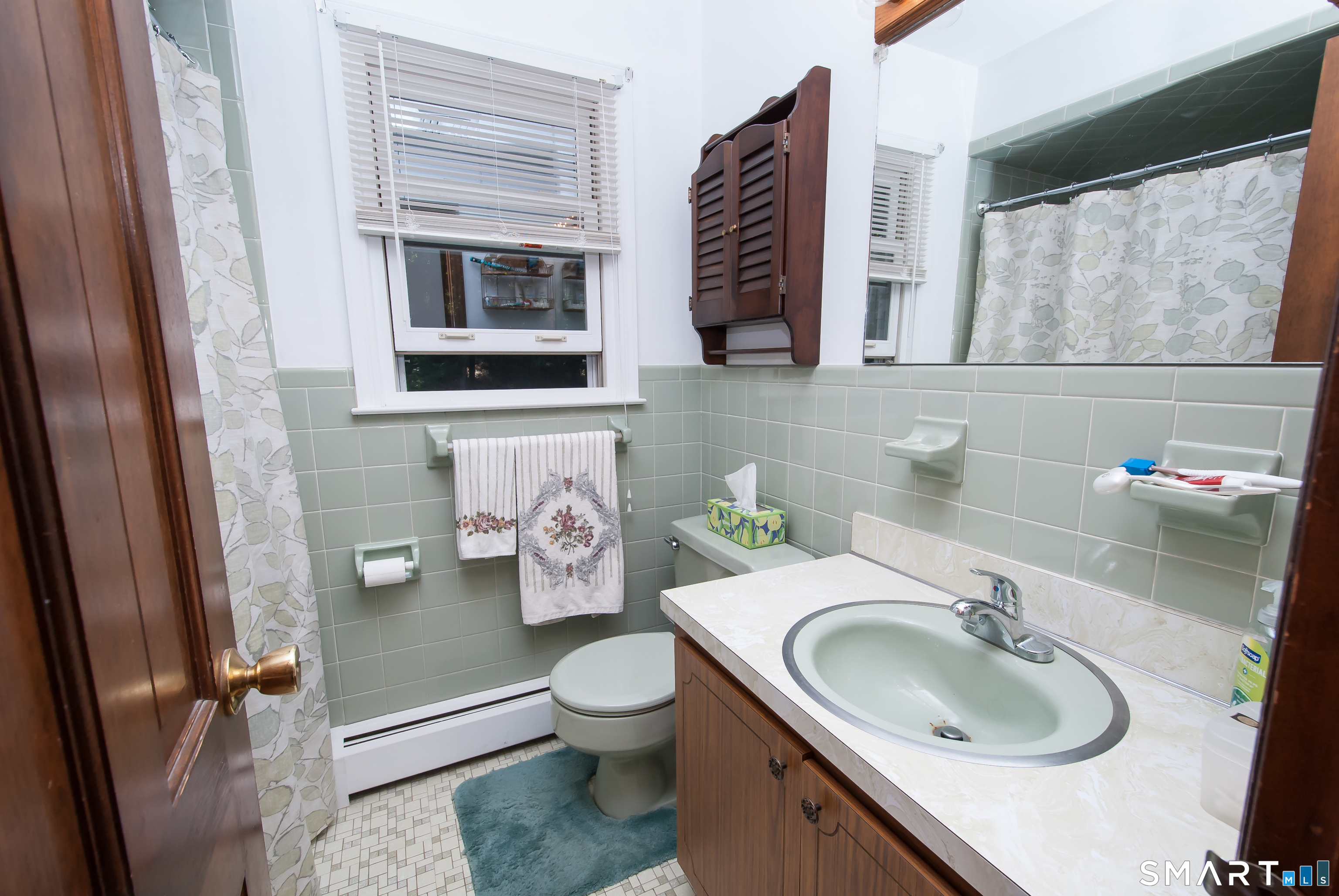 39 Hunters Ridge Road Shelton CT 06484