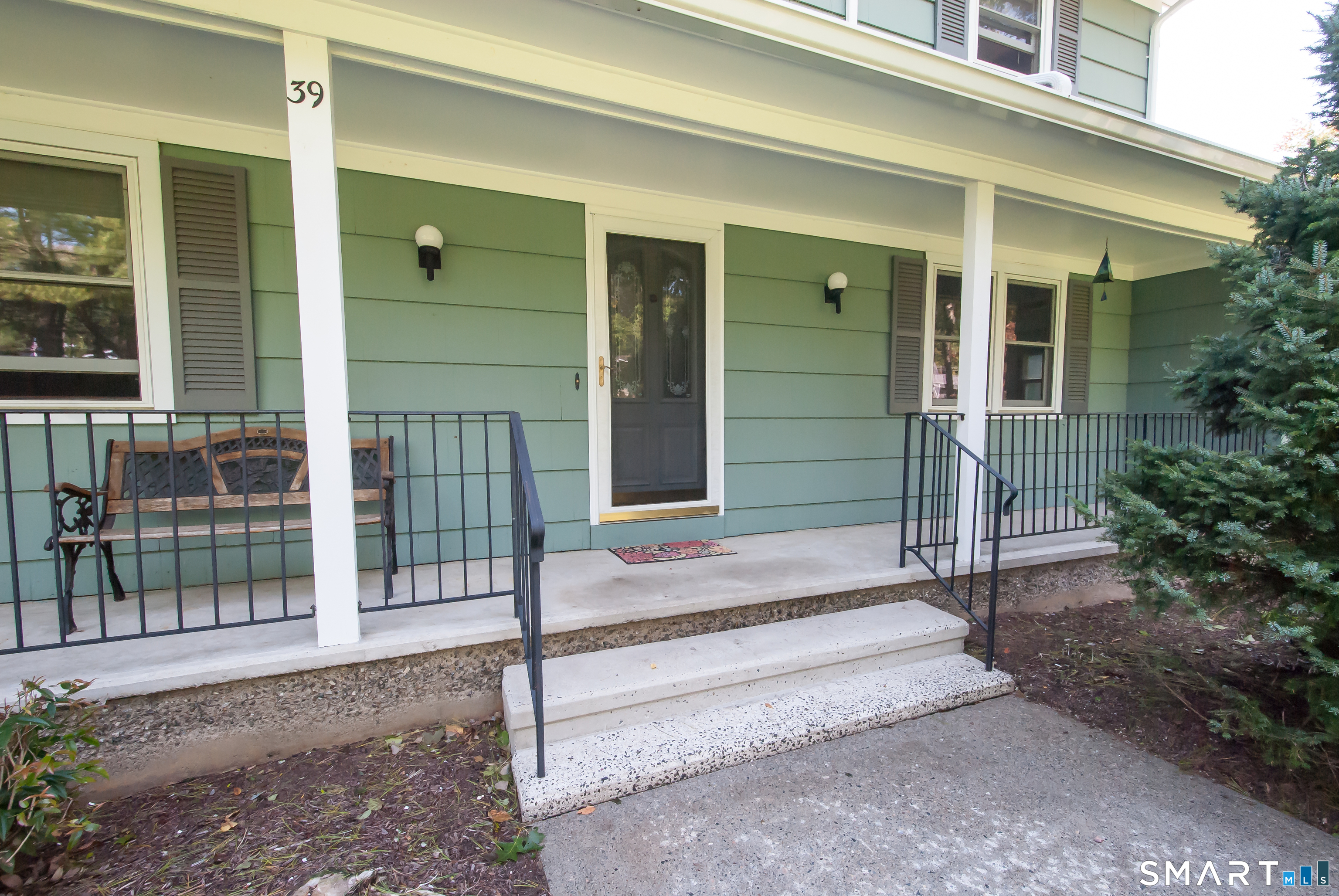 39 Hunters Ridge Road Shelton CT 06484