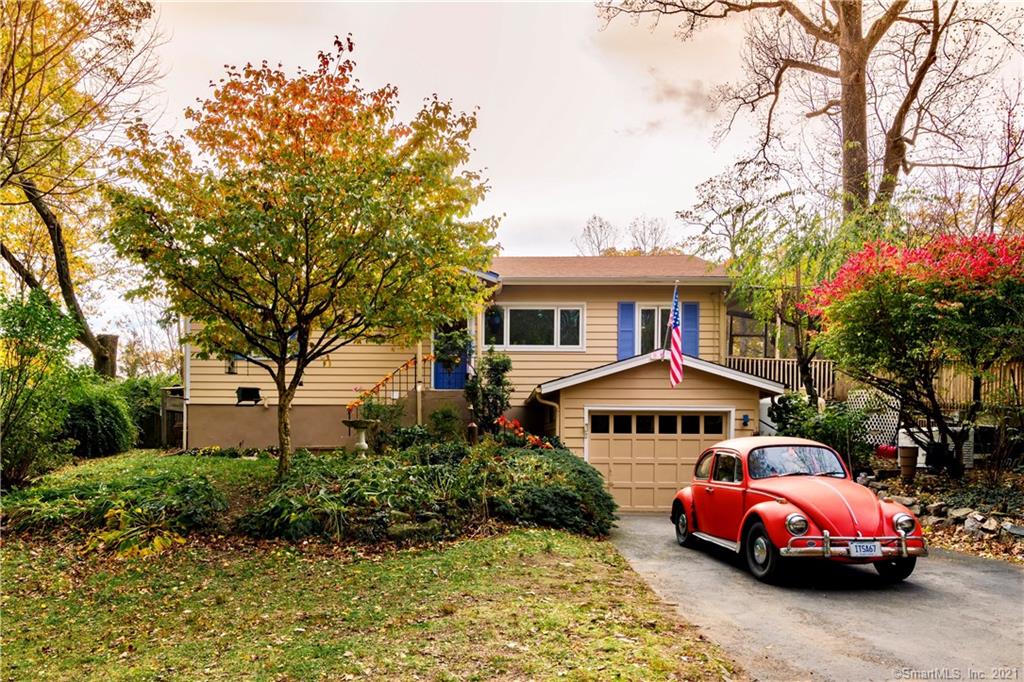 6 Wakefield Road Wilton CT 06897