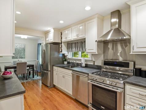 26 Grandview Terrace Essex CT 06426